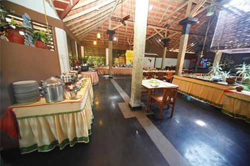 Hoysala Village Resort Хасан Екстериор снимка